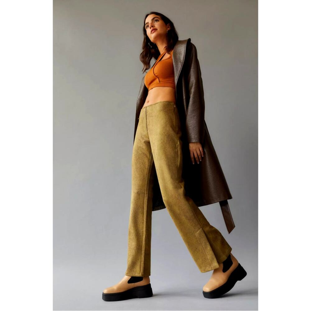 UO Urban Outfitters VIVICA Low Rise Faux Leather Snake Flare Pants Green 6 NWOT